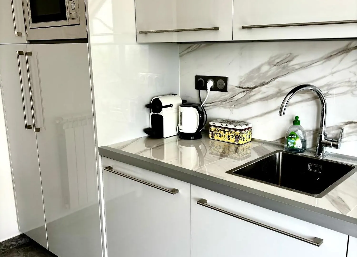 Apartment Studio Near Monaco Sea View Balcony Roquebrune-Cap-Martin France
